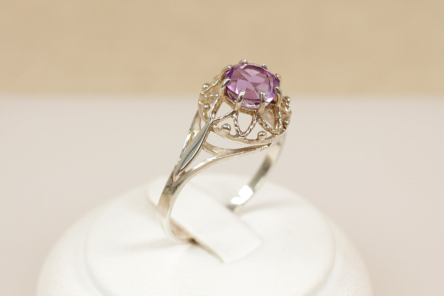 Vintage Silver Amethyst Solitaire Ring