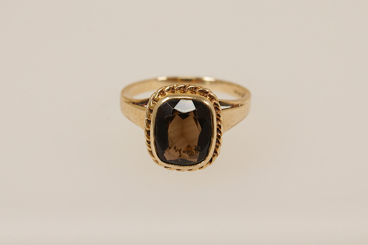 Vintage 9ct Gold Smokey Quartz Ring