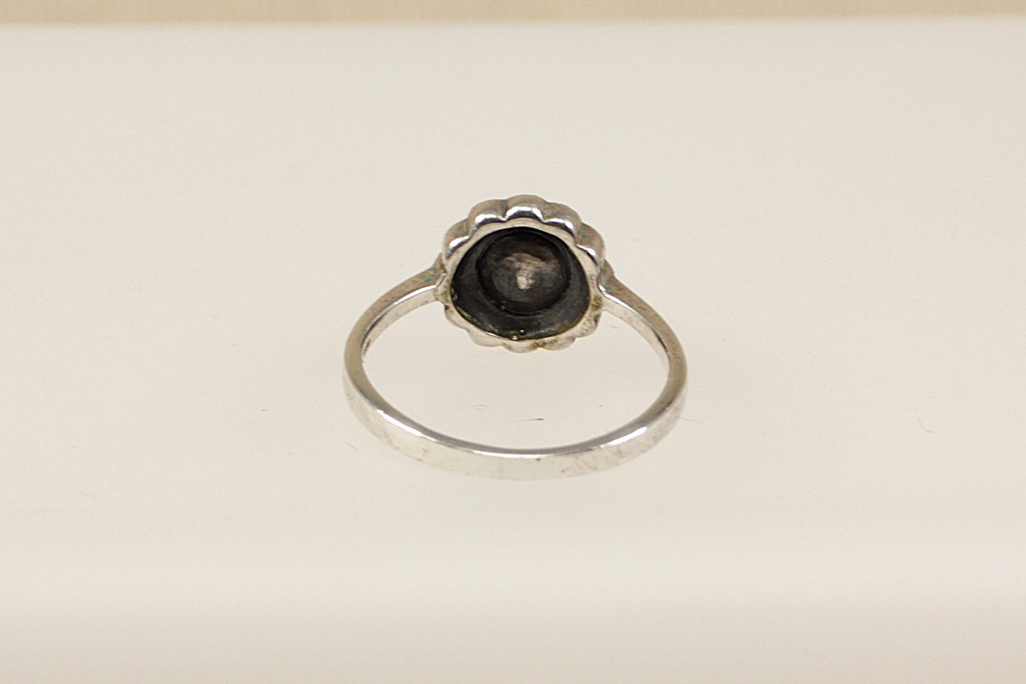Anello Solitario in Argento Stile Art Déco con Marcasite e Perla