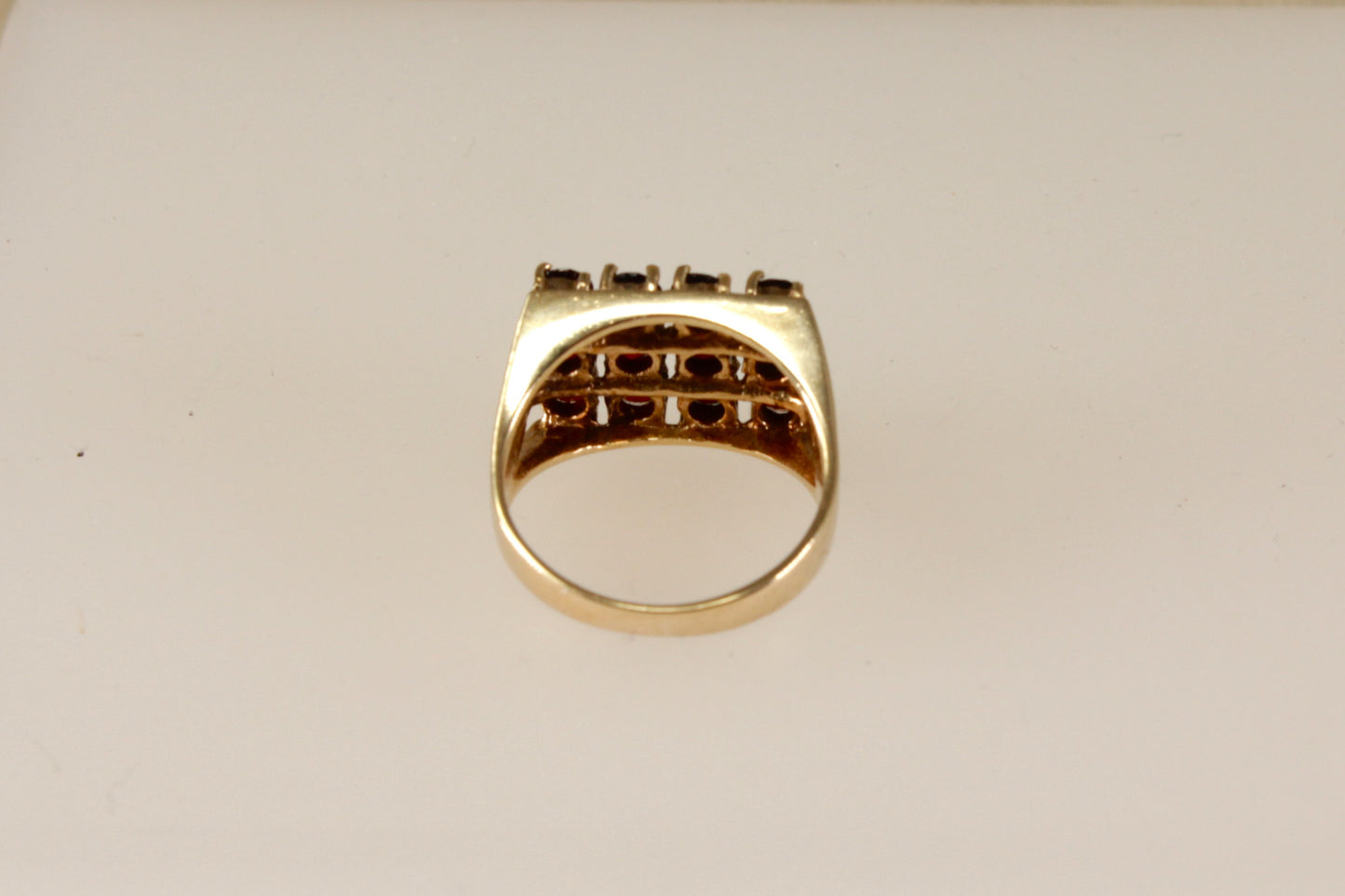 Vintage 9ct Garnet Cluster Ring