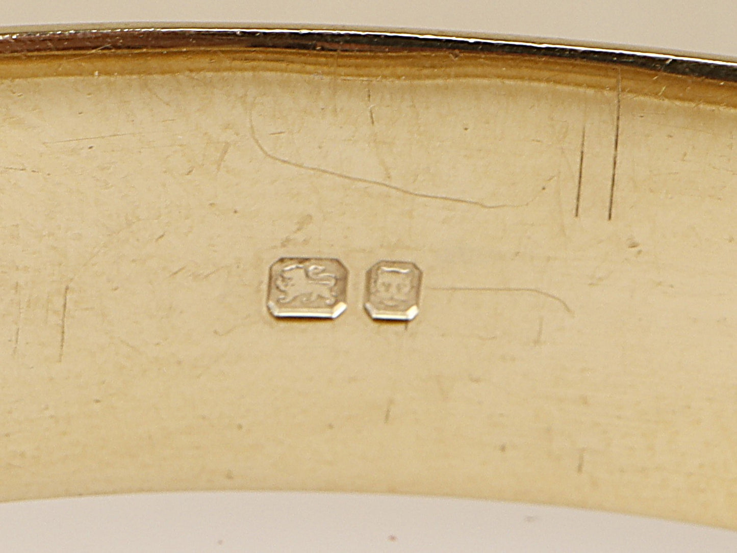 Vintage Solid Silver Bracelet Bangle