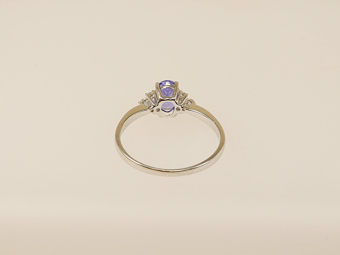 14ct White Gold Tanzanite & Diamond Ring