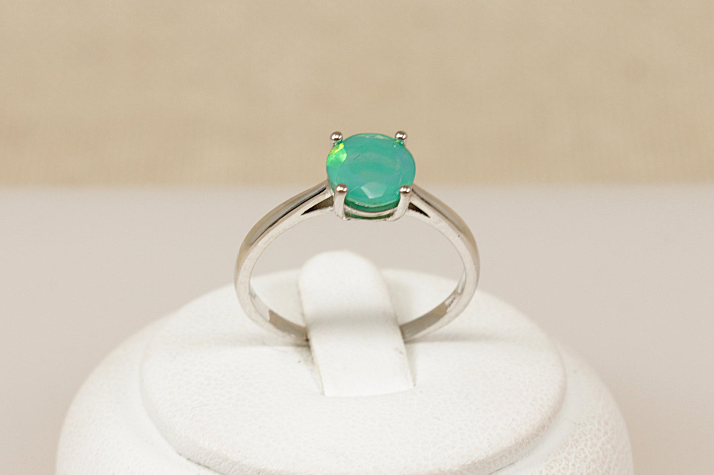 Silver Green Mystic Crystal Solitaire Ring