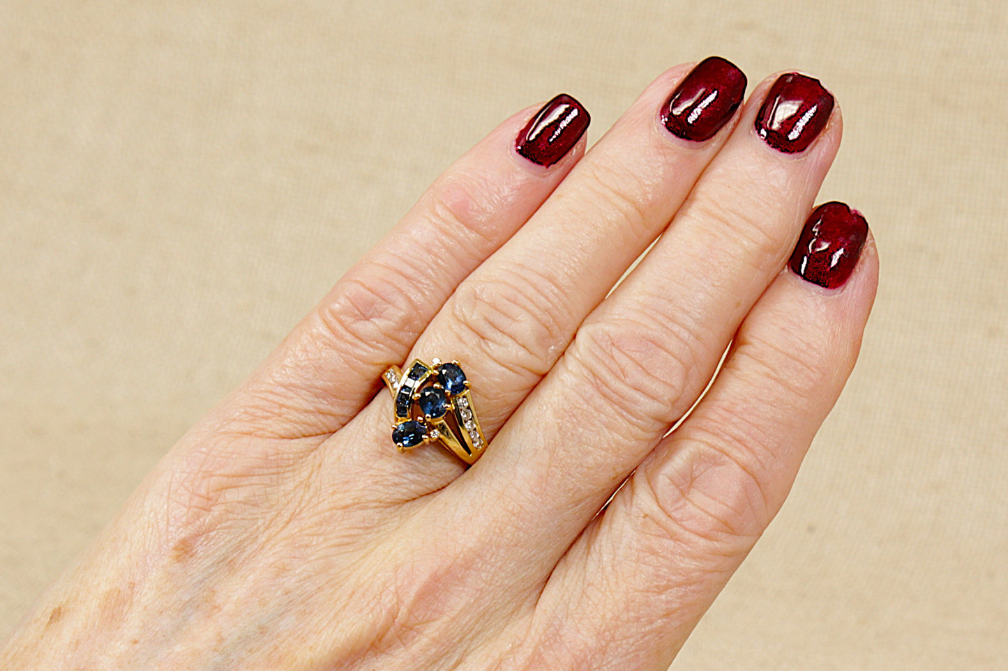 18ct Gold Sapphire and Diamond Cluster Ring