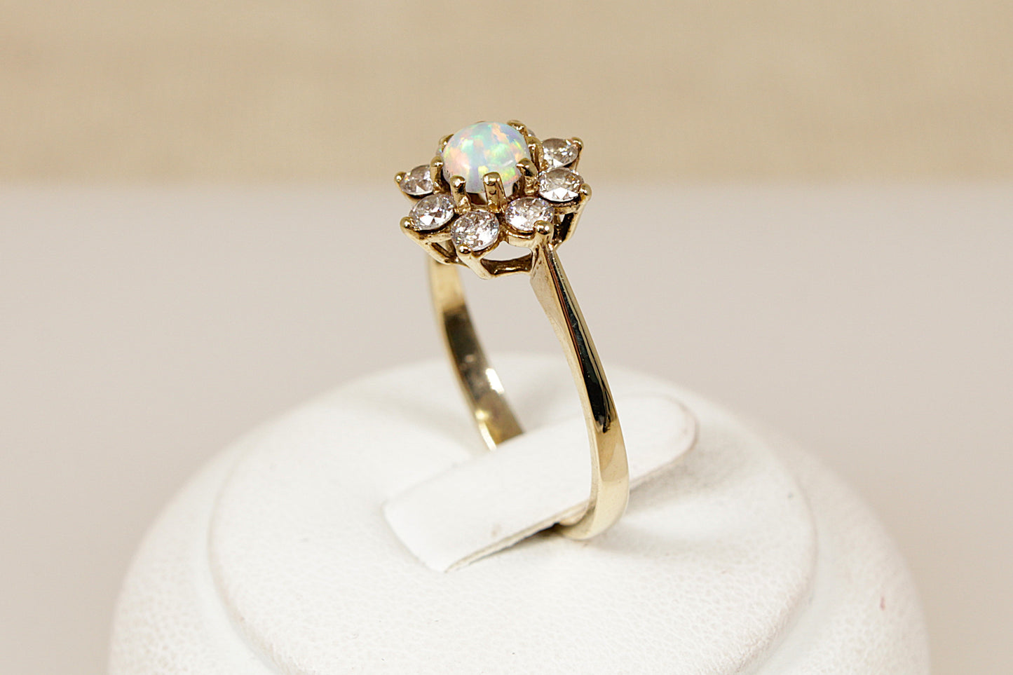 9ct Opal Daisy Ring