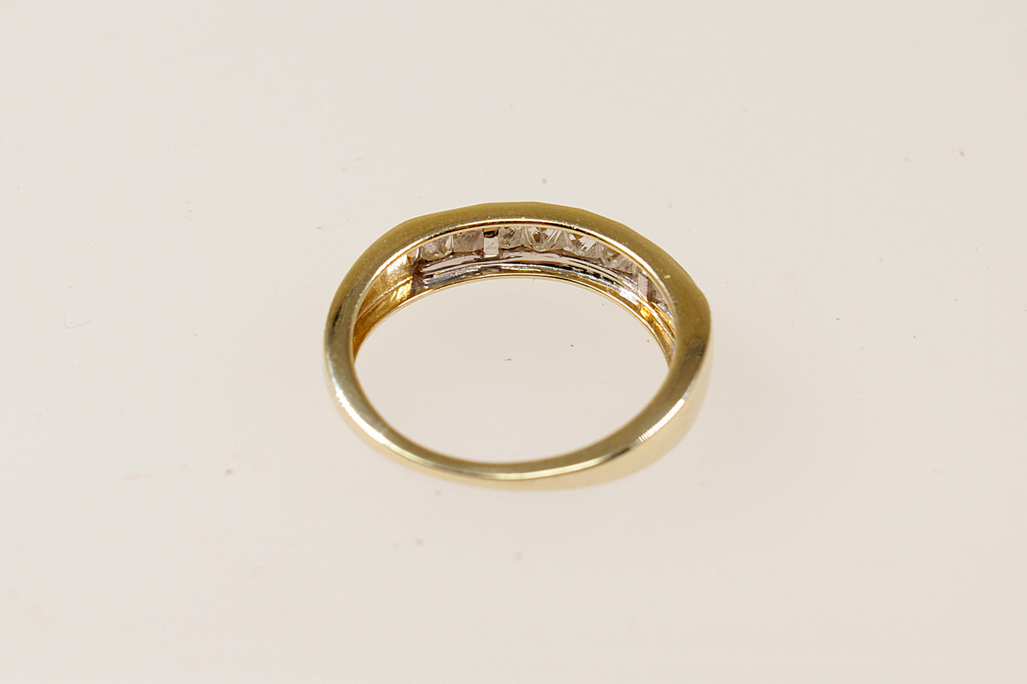 9ct Gold Diamond Band Ring