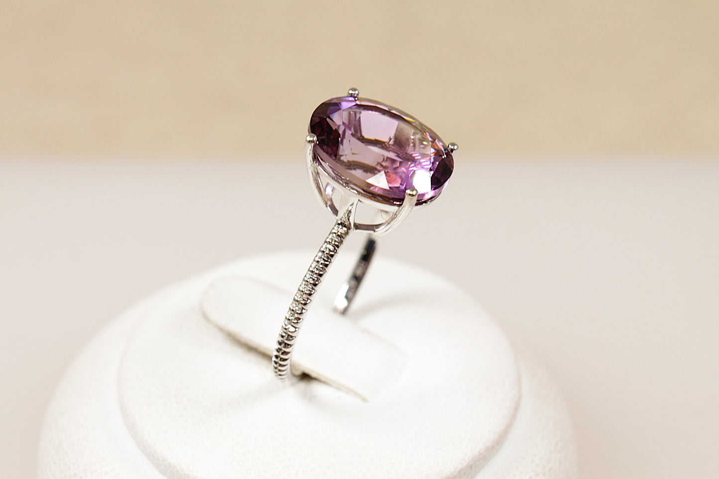 9ct White Gold Amethyst Solitaire Ring