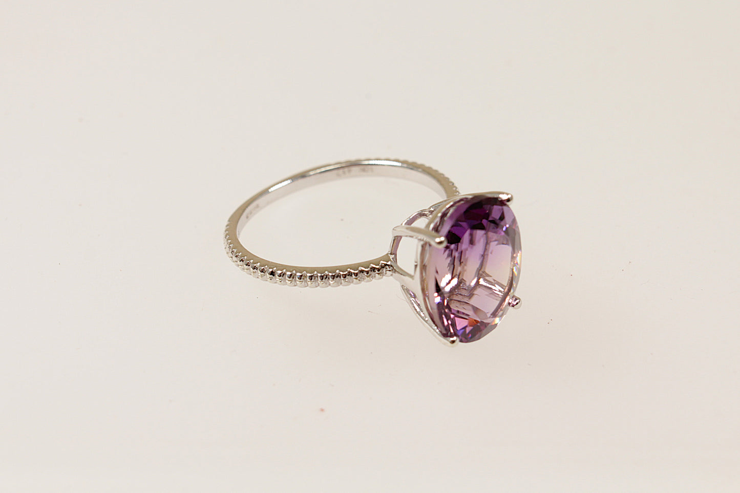 9ct White Gold Amethyst Solitaire Ring