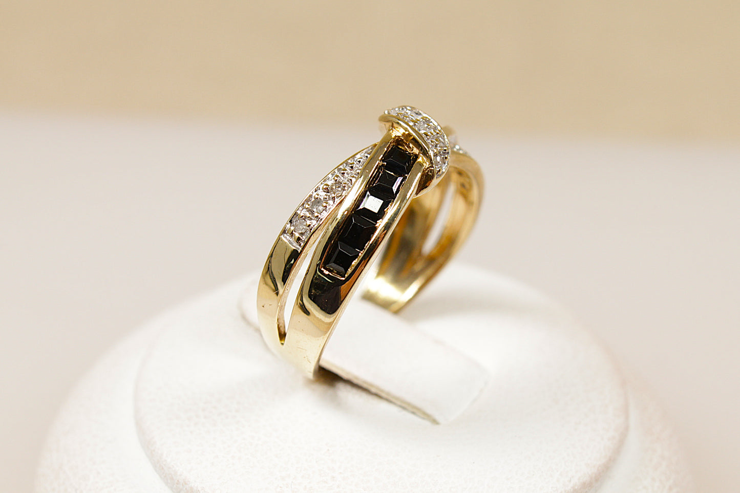 9ct Sapphire and Diamond Ring