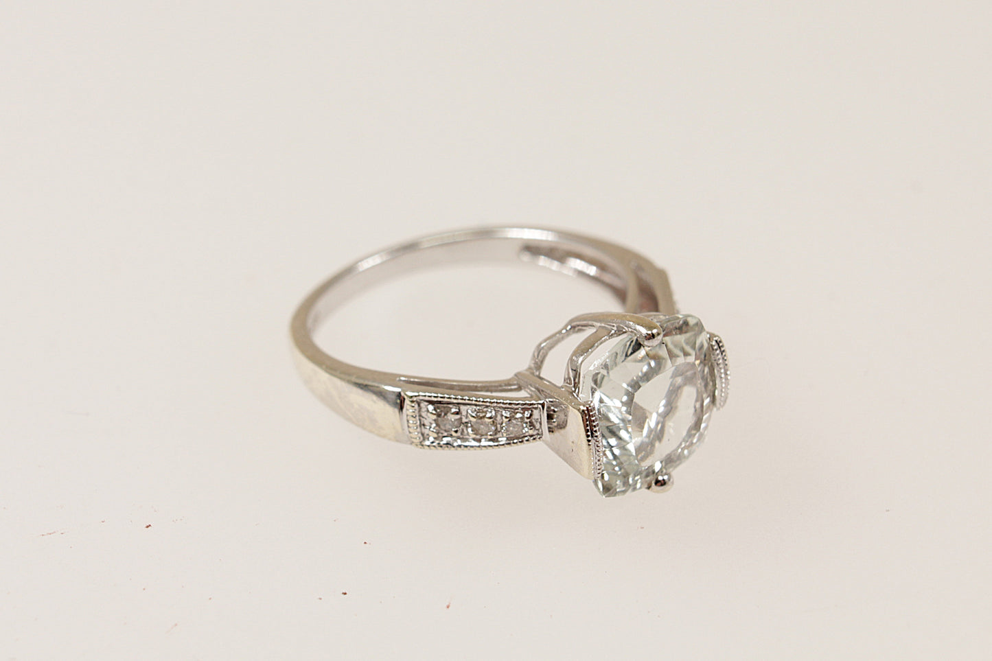 9ct White Gold Citrine and Diamond Ring