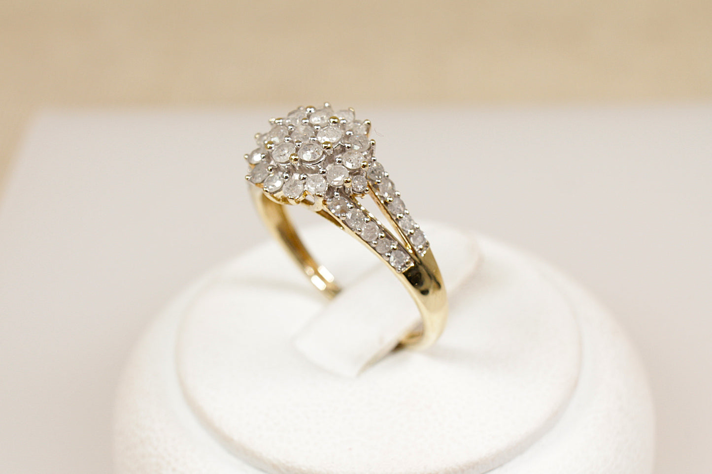 9ct Diamond Cluster Ring