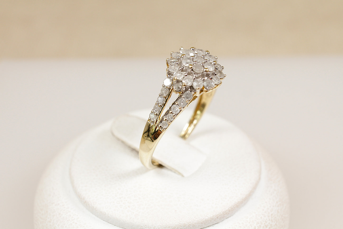 9ct Diamond Cluster Ring