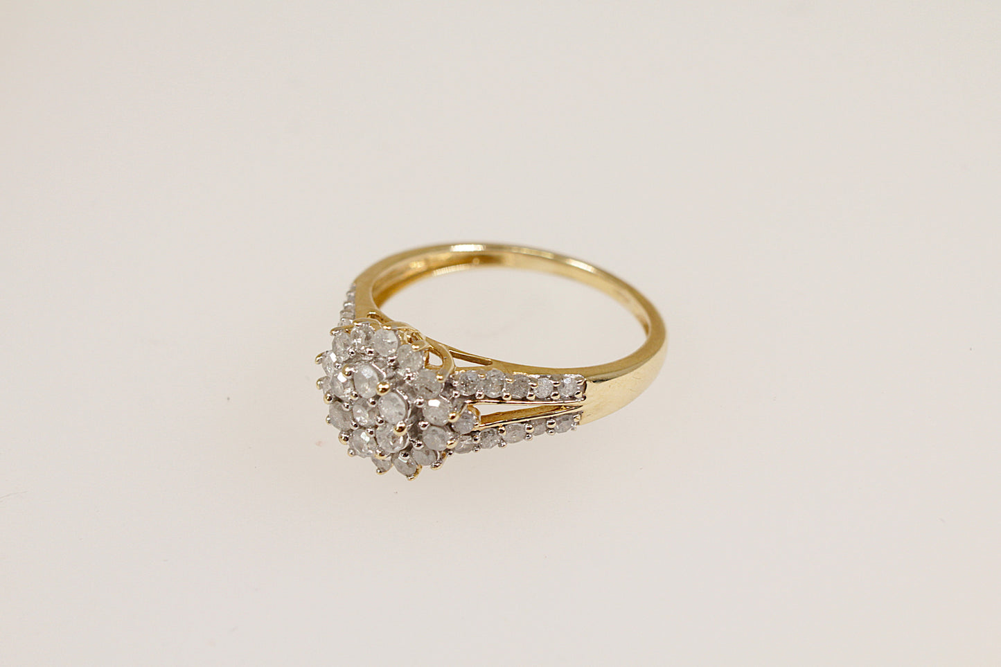 9ct Diamond Cluster Ring