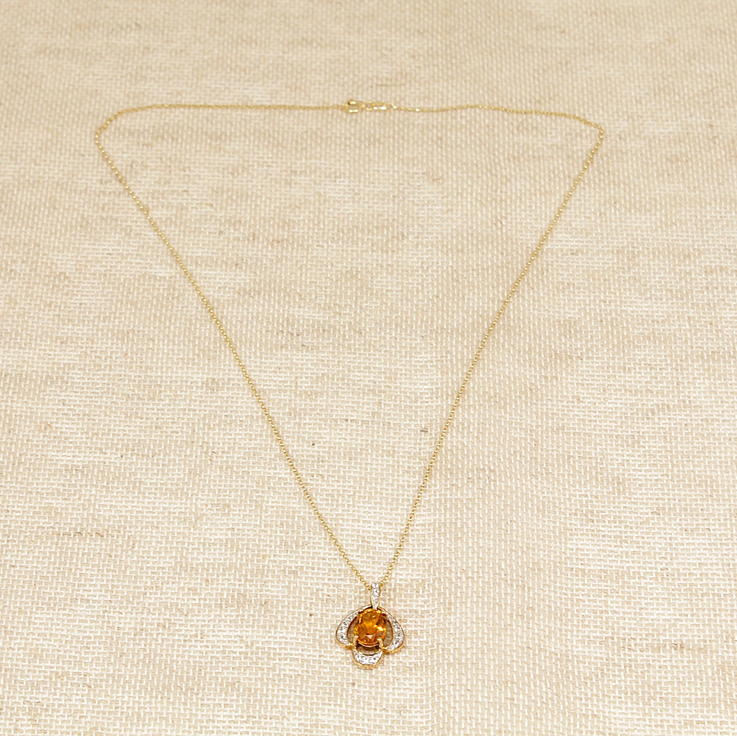 9ct Gold Citrine Pendant Necklace