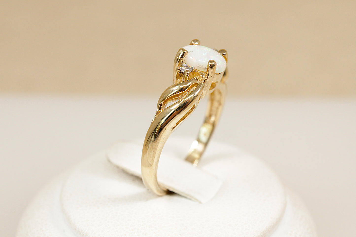 9ct Gold Fire Opal & Diamond Ring
