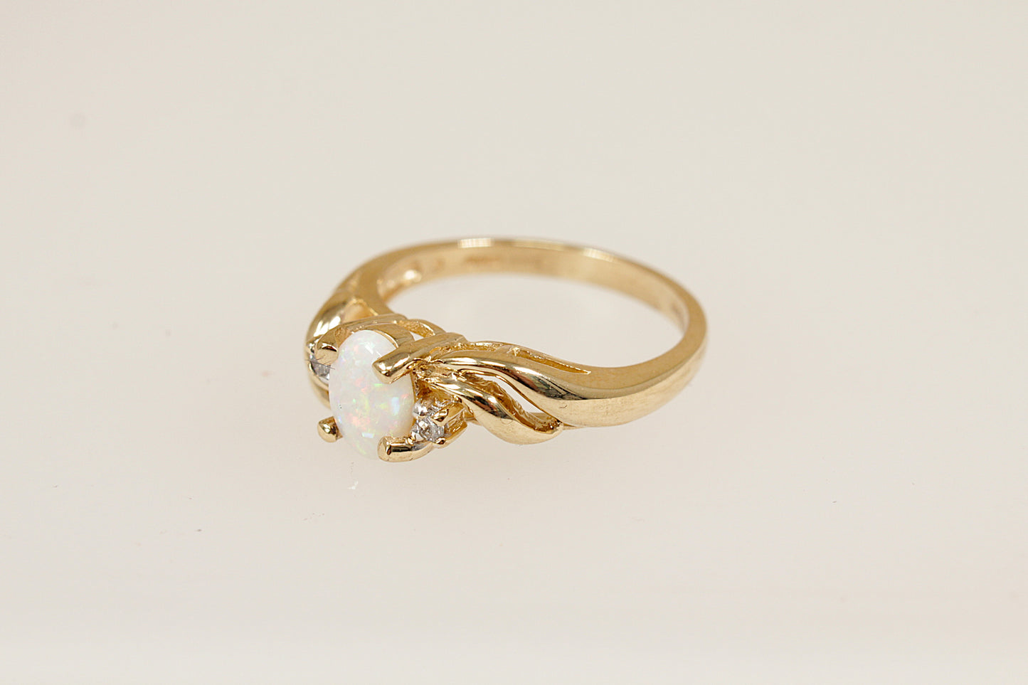 9ct Gold Fire Opal & Diamond Ring