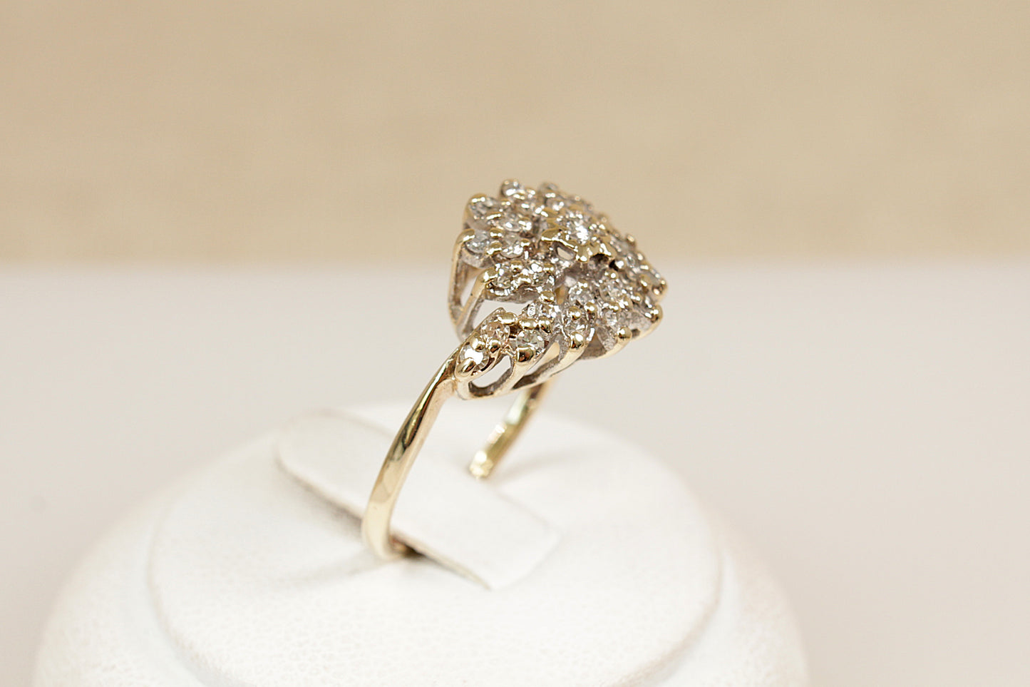 Vintage 9ct Gold Diamond Cluster Ring