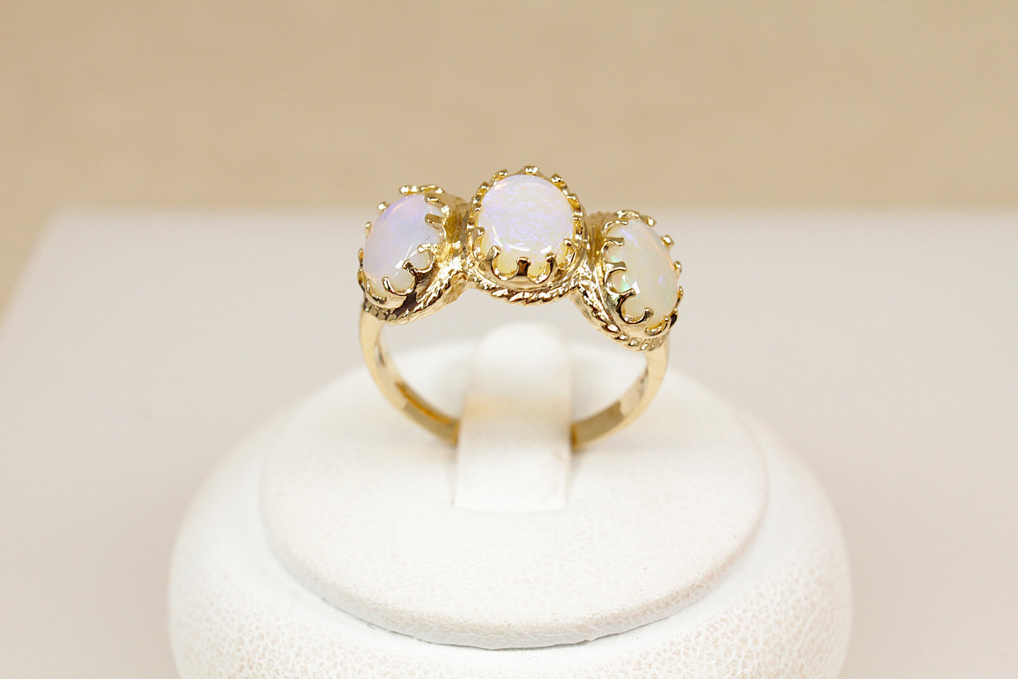 9ct Gold Opal Trilogy Ring