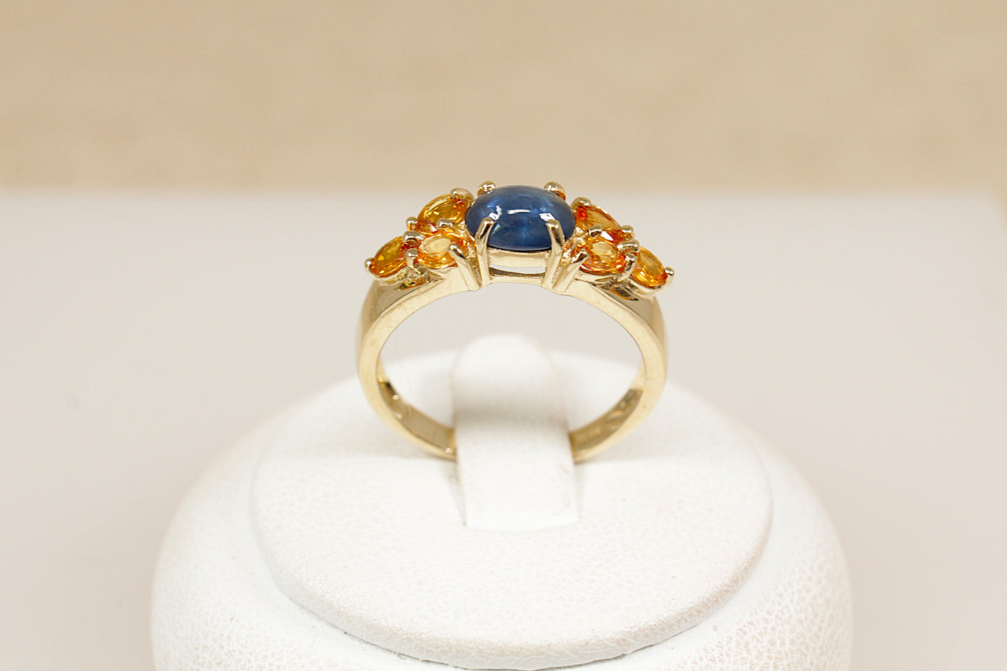 9ct Gold Blue Sapphire & Topaz Ring