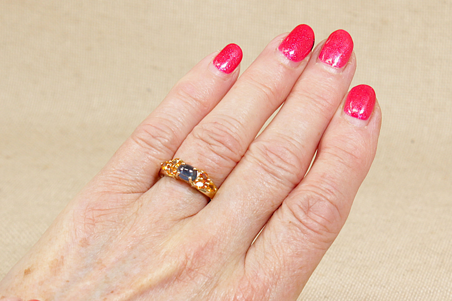 9ct Gold Blue Sapphire & Topaz Ring
