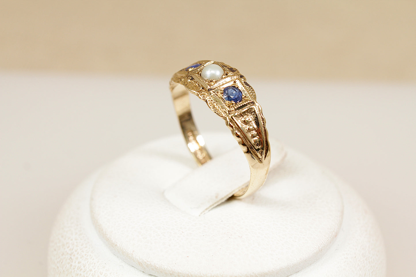 Vintage 9ct Edwardian Style Sapphire & Pearl Ring