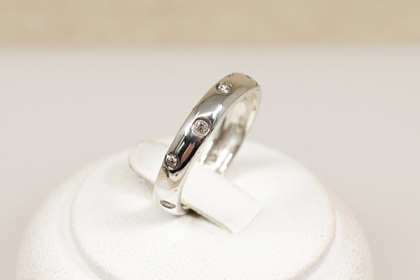 Silver Crystal Band Ring.