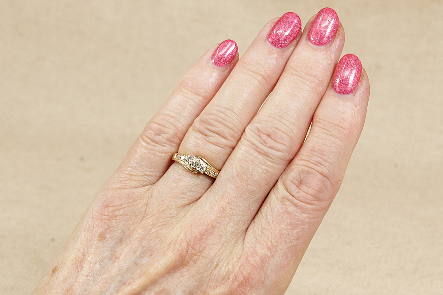 9ct Gold Diamond Twist Ring