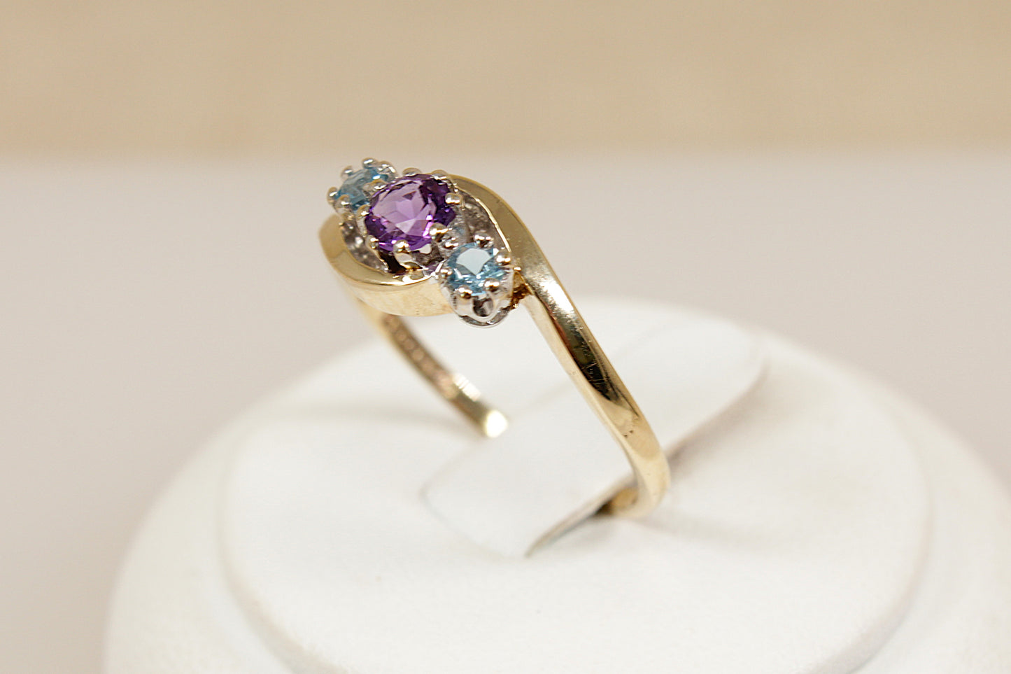 Amethyst Aquamarine Vintage Gold Ring