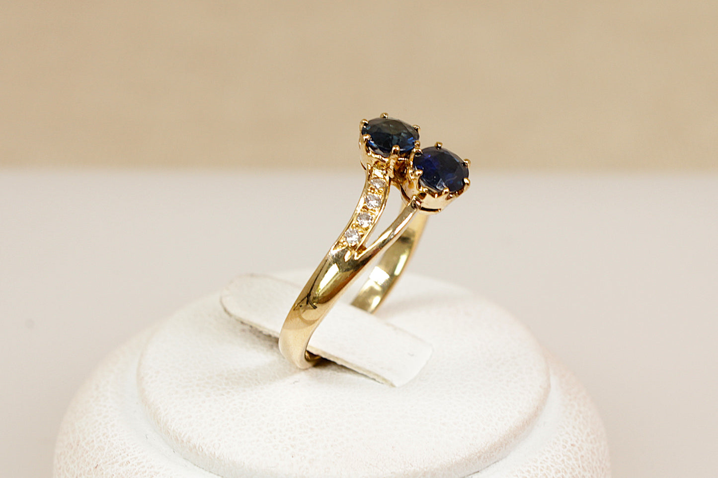 18ct Gold Sapphire and Diamond Duo Ring