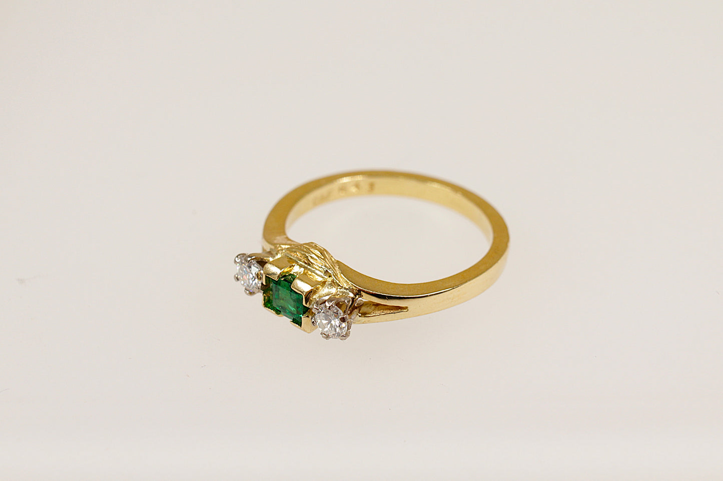 Vintage 18ct Emerald and Diamond Trilogy Ring
