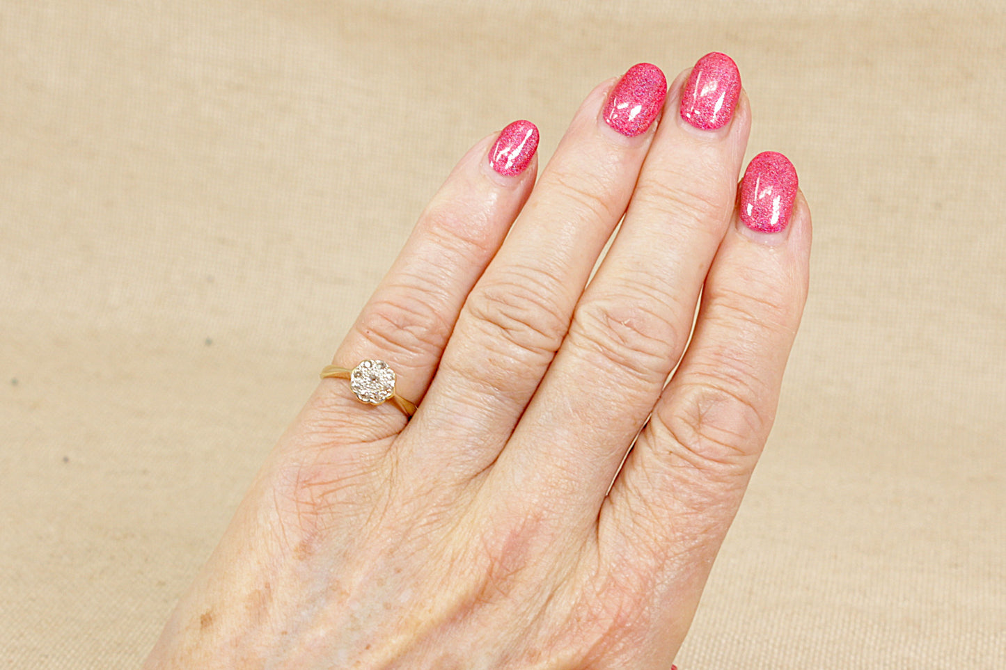 Vintage 18ct Gold and Diamond ‘Daisy’ Ring
