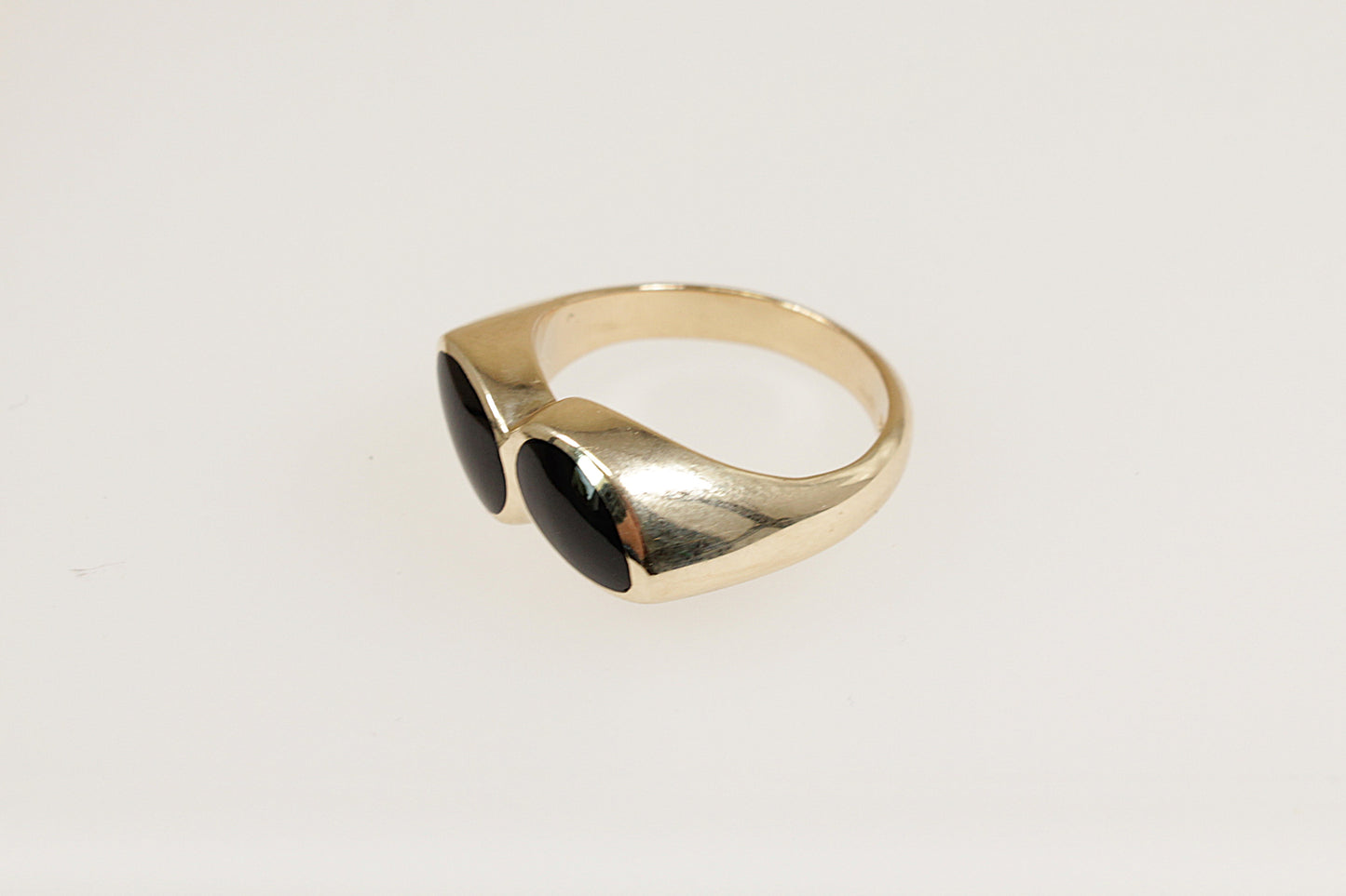 9ct Gold Whitby Jet Duo Ring