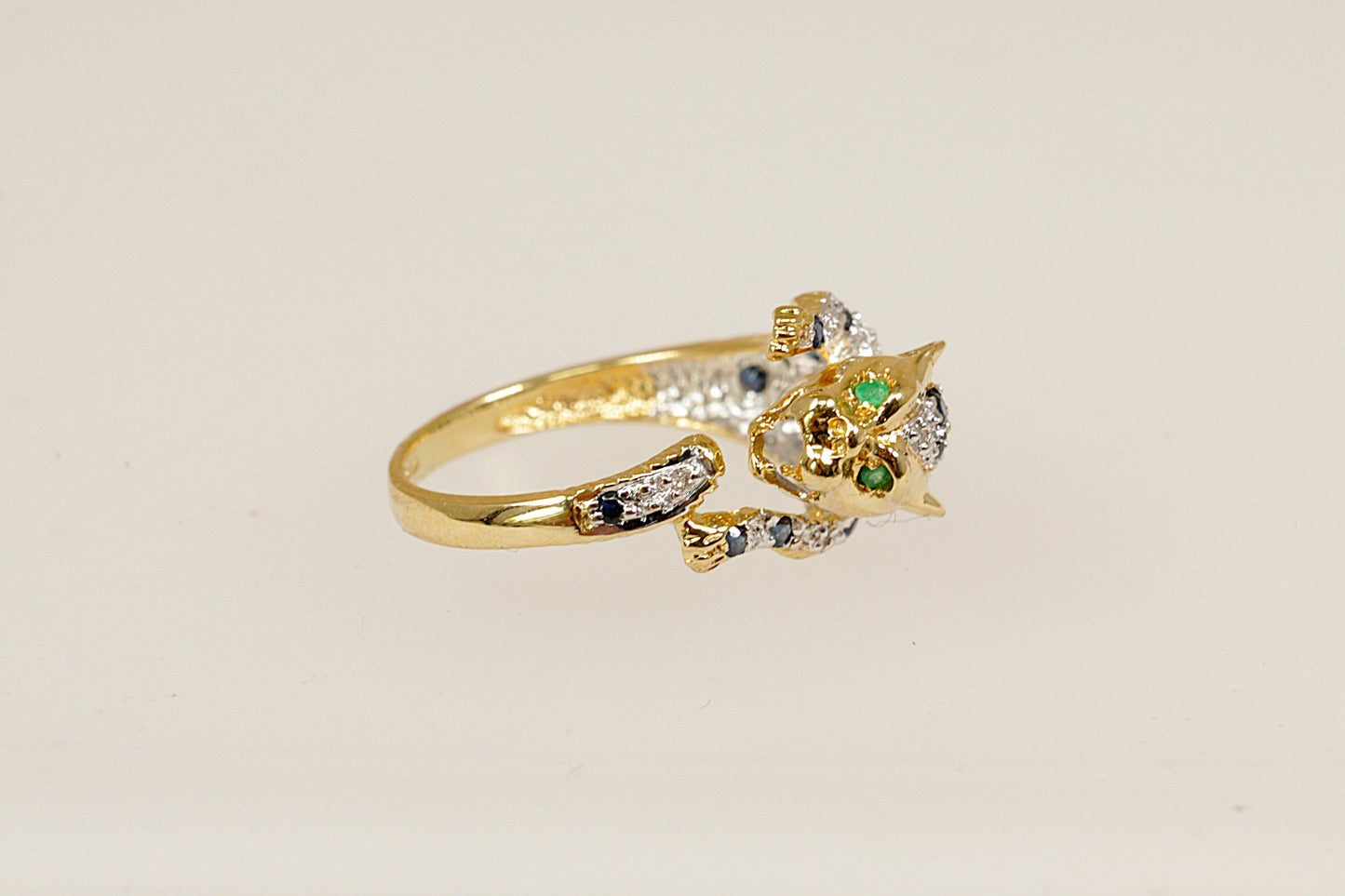 Sapphire and Diamond 'Roaring Leopard' Ring