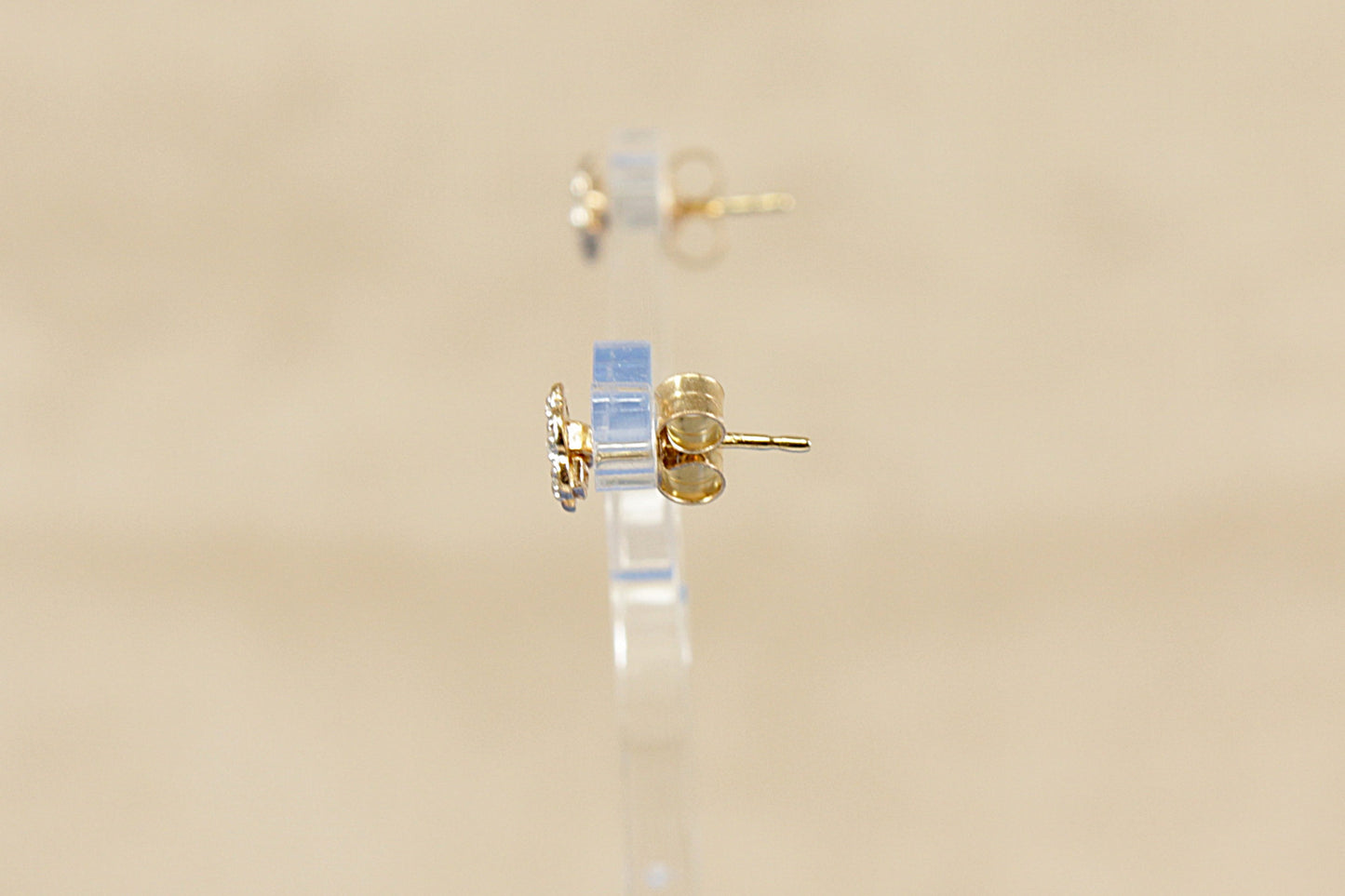 9ct Gold Diamond Daisy Design Stud Earrings