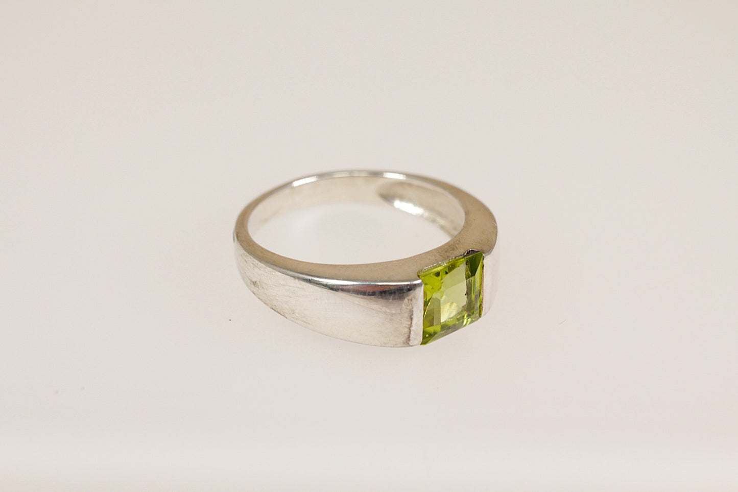 Silver Peridot Band Ring