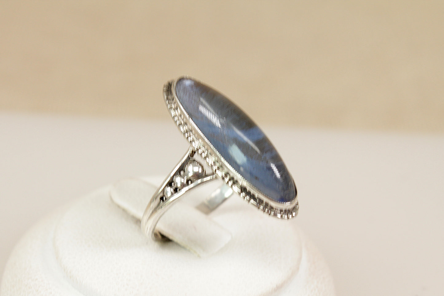 Vintage Silver Labradorite Navette Ring