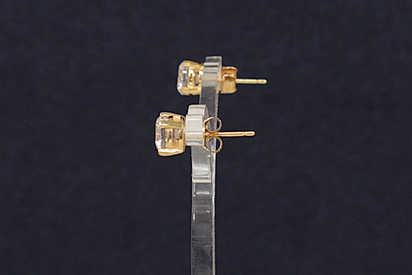 9ct Gold Crystal Pendant, Necklace and Earring Set