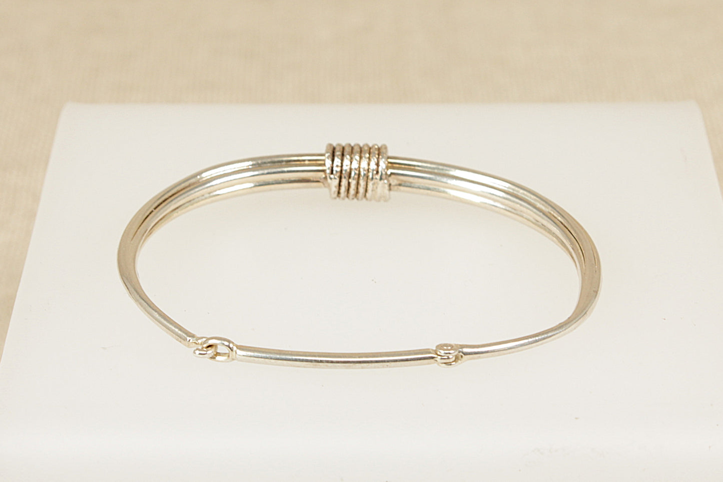 Vintage Silver Hinged Bangle Bracelets