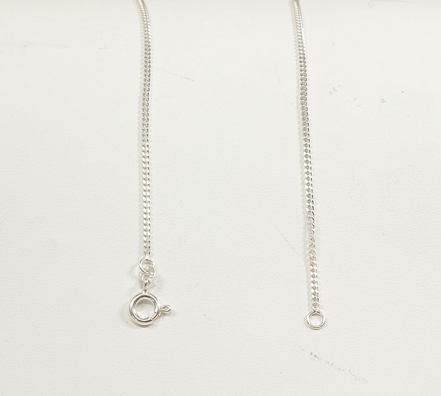 Silver Pendant and Chain Necklace
