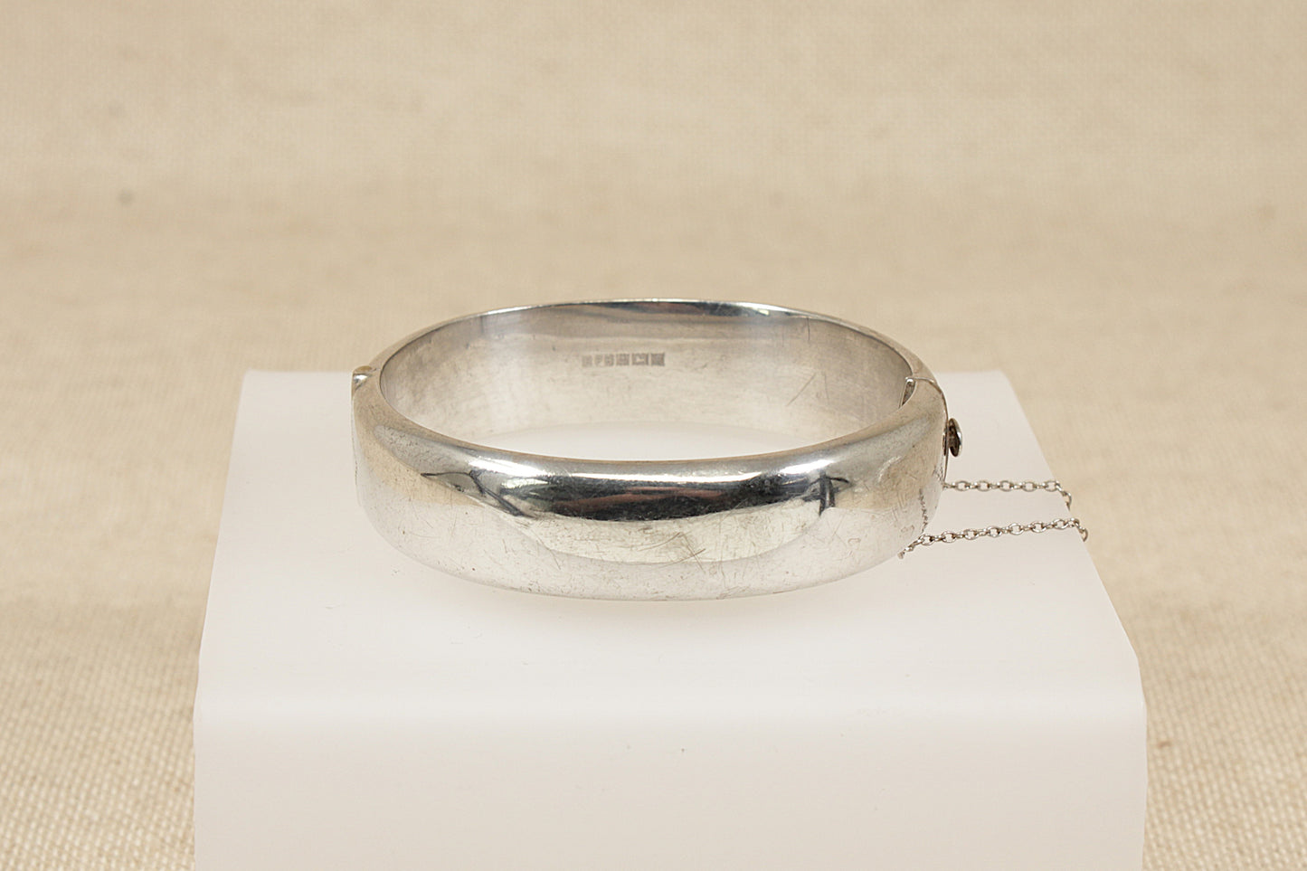 Vintage Silver Hinged Bangle