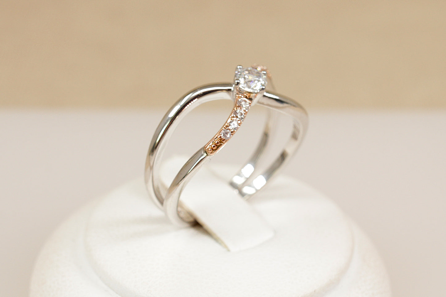 Silver and Gold Welsh ‘Clogau’ Forever Yours Topaz Kiss Ring