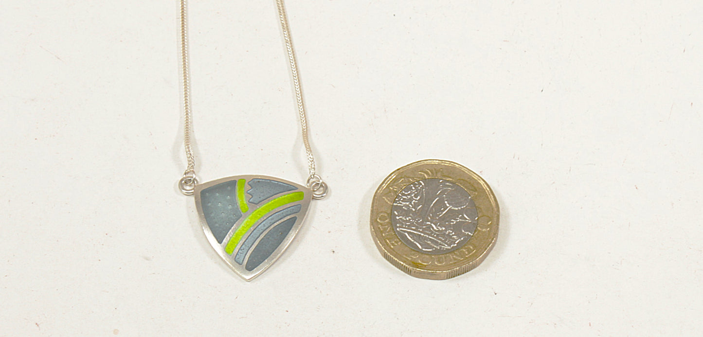 Silver Necklet Necklace and Earring Set