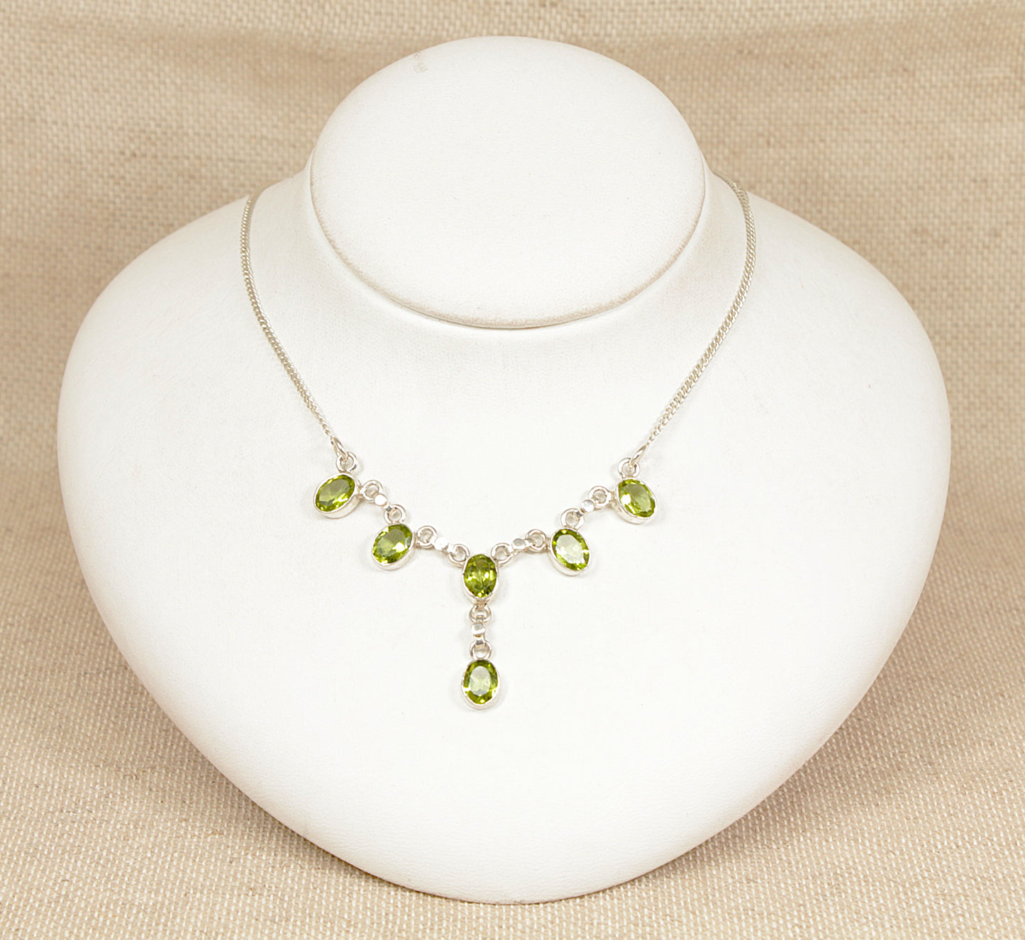 Silver and Peridot Necklet Necklace