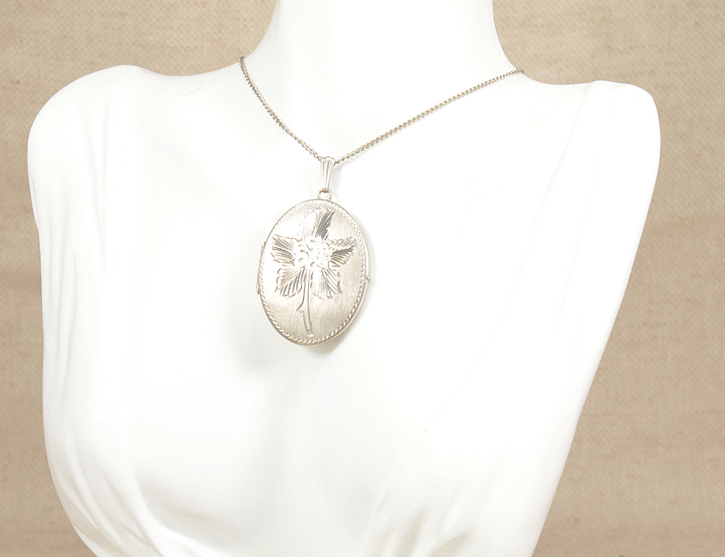 Vintage Silver Oval Locket and Chain