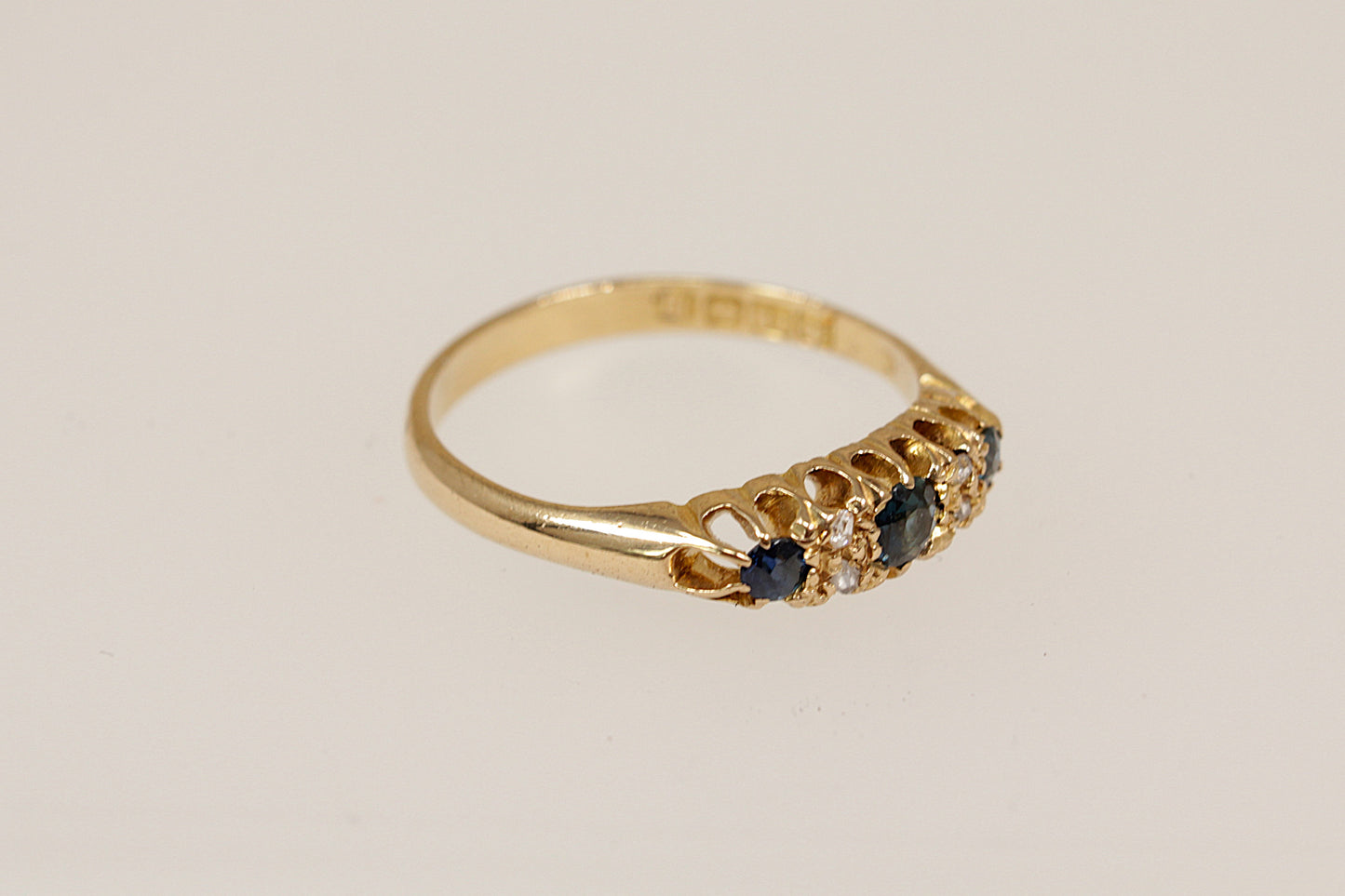 18ct Antique Edwardian Sapphire and Diamond Ring