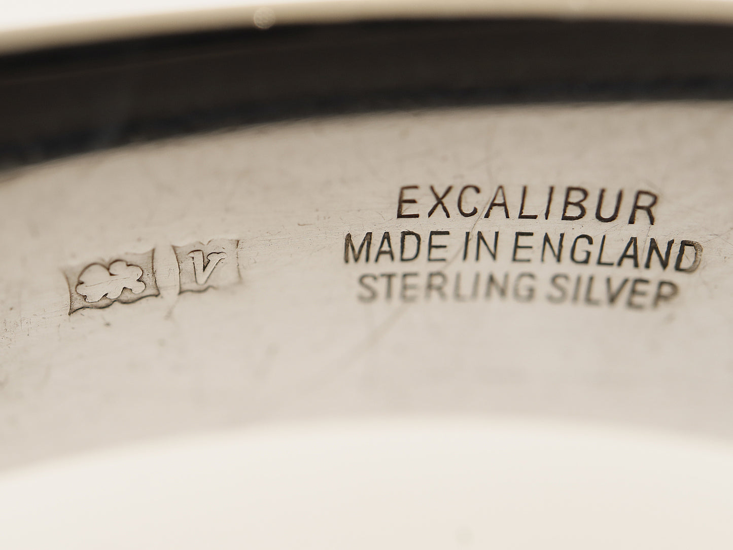 Vintage Silver Hinged Bangle