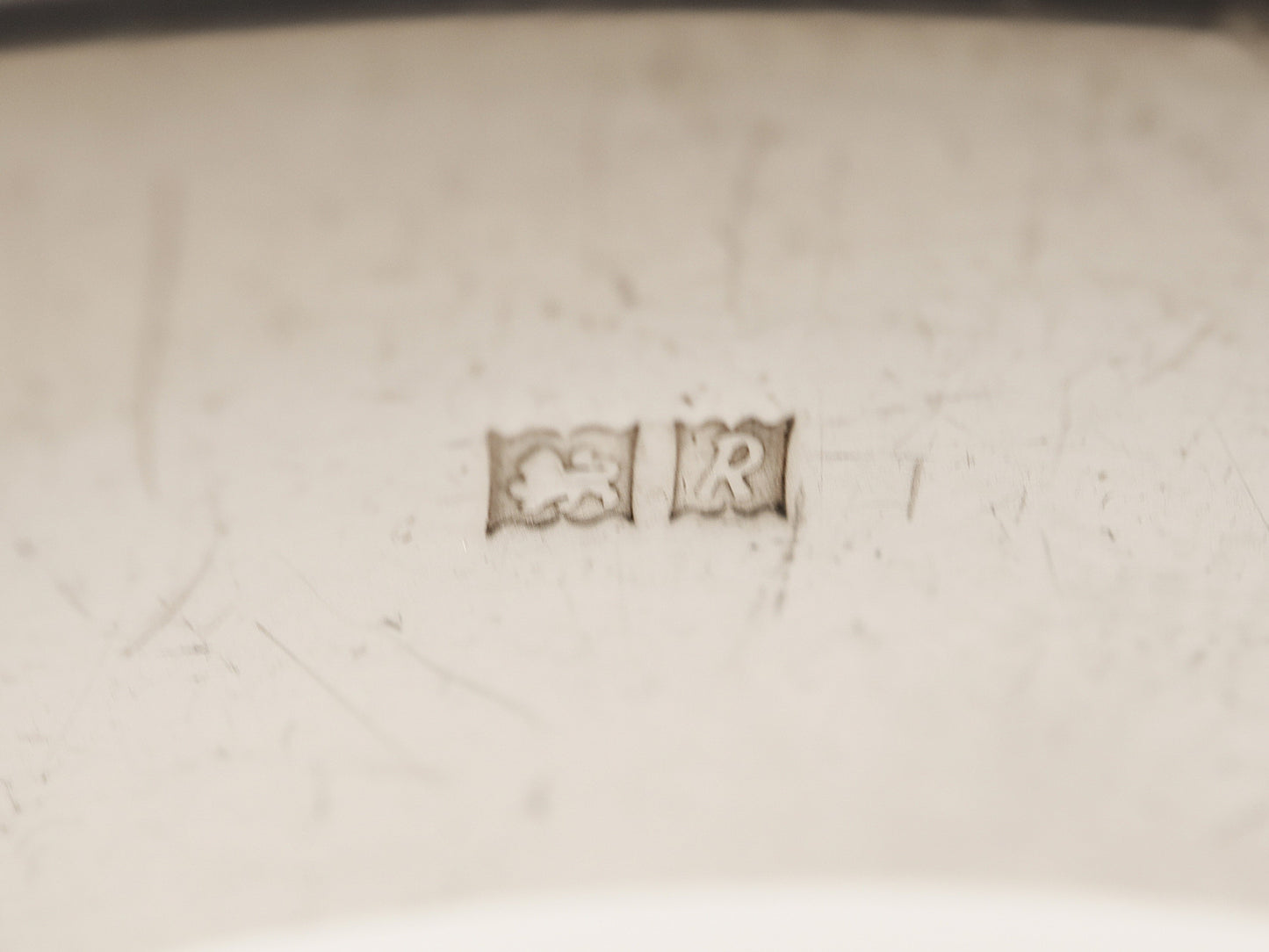 Vintage Solid Silver Hinged Bangle