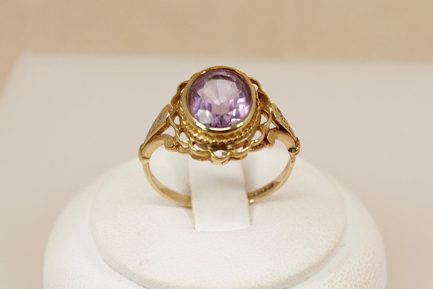 Vintage 9ct Amethyst Gold Ring