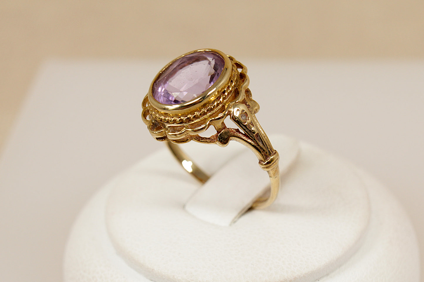 Vintage 9ct Amethyst Gold Ring