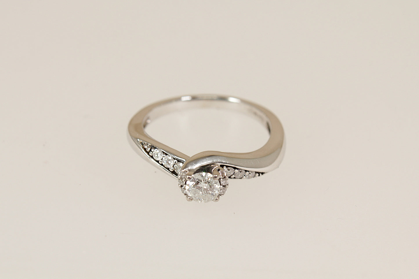 9ct White Gold Diamond Solitaire Ring